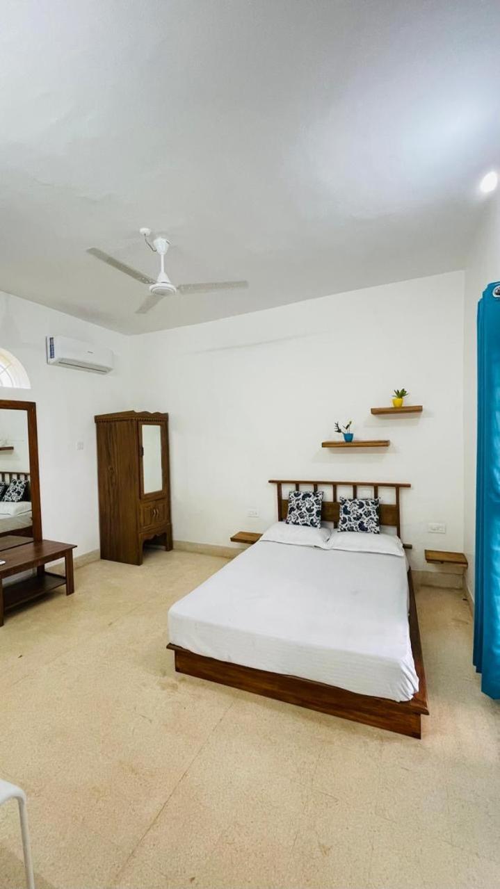 Jaladarshini Lakeside Gardens Bed & Breakfast Kollam Luaran gambar
